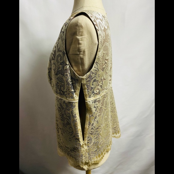 Rafaella Beige lace lined pullover sleeveless blouse sz 10 With Zip On The Side - Picture 4 of 5